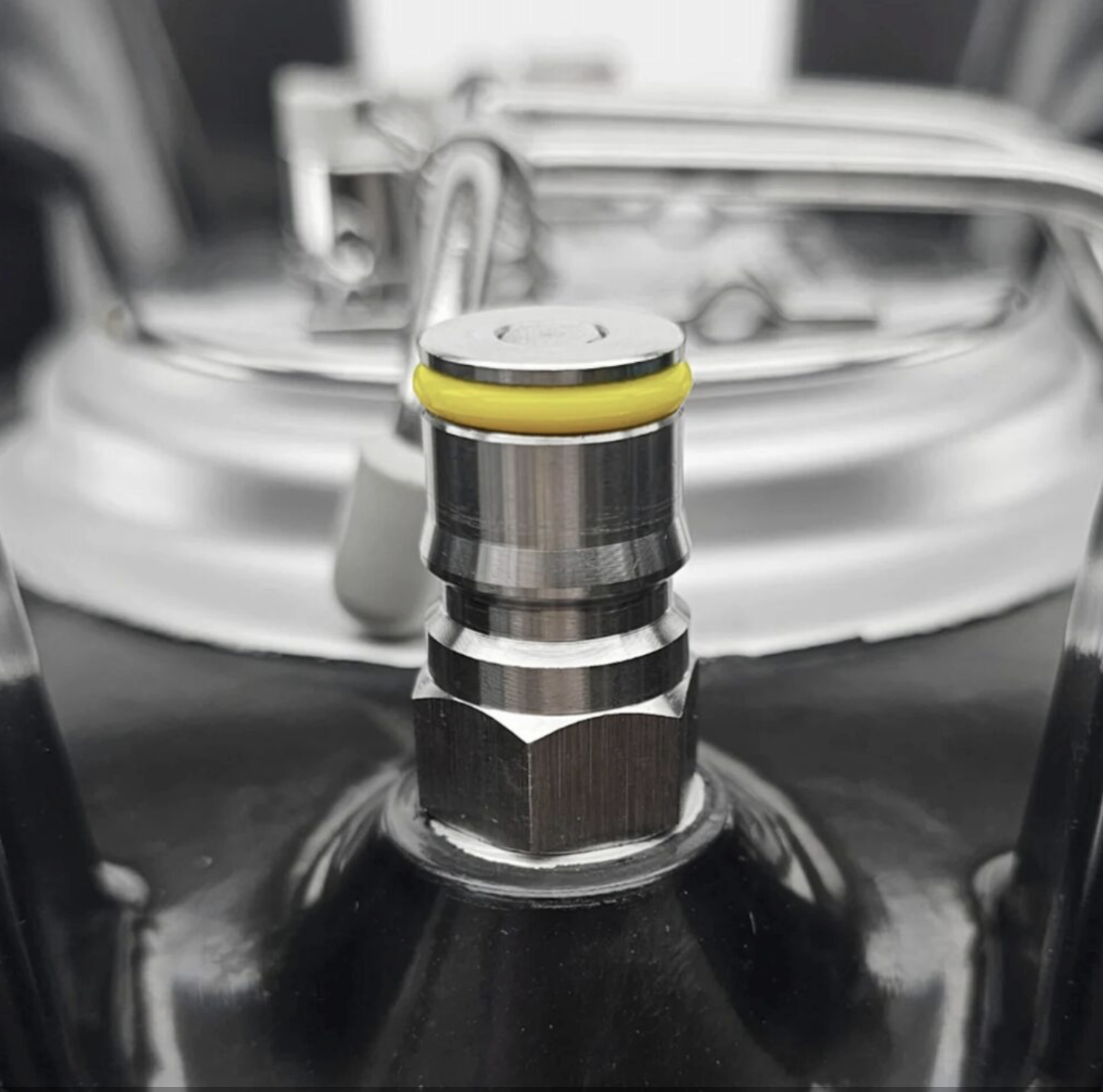 Ball Lock Keg Post O-Ring Yellow Liquid
